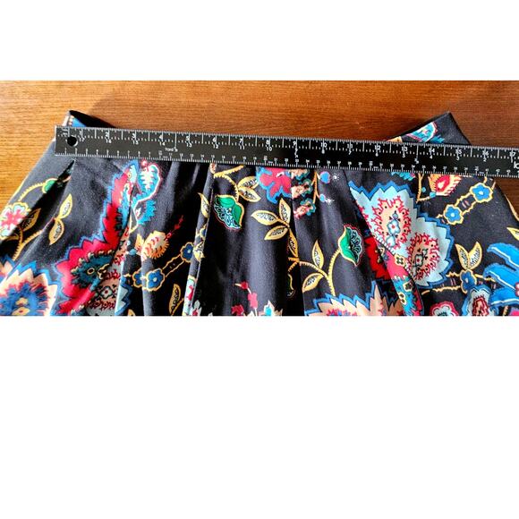 Alice + Olivia Conner Mini Skirt, Pleated, Floral, 98% Cotton, Sz 8 or M - Picture 6 of 11